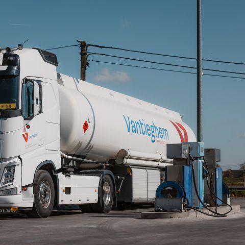 Levering brandstoffen oplegger transportbedrijf